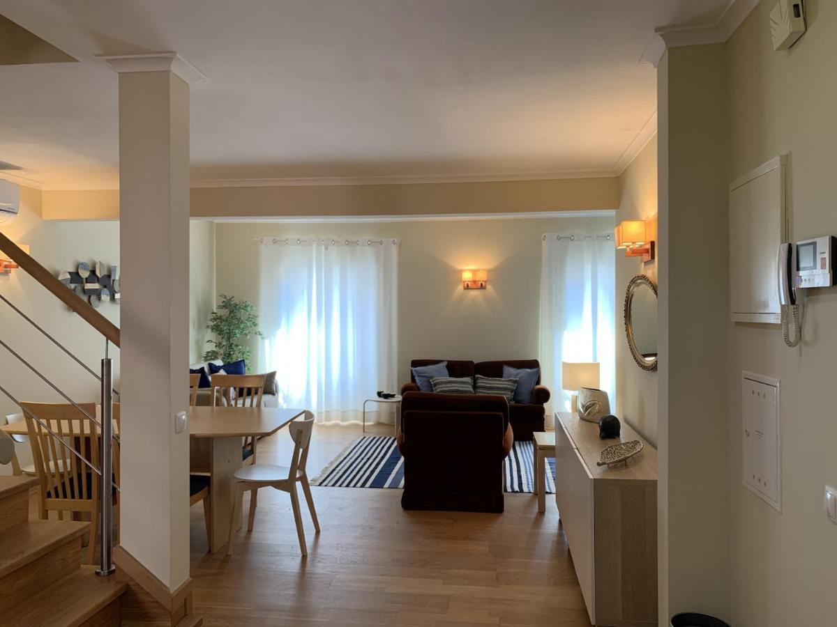 Duplex Apartment With Terrace In Cascais Downtown エクステリア 写真